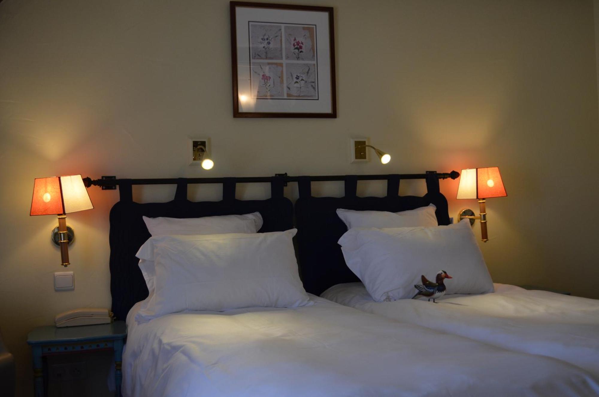 Logis Hotel Auberge Du Cheval Blanc Yvoy-le-Marron Dış mekan fotoğraf